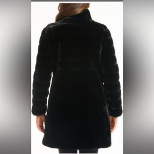 Jones New York Woman’s Faux- Fur Coat